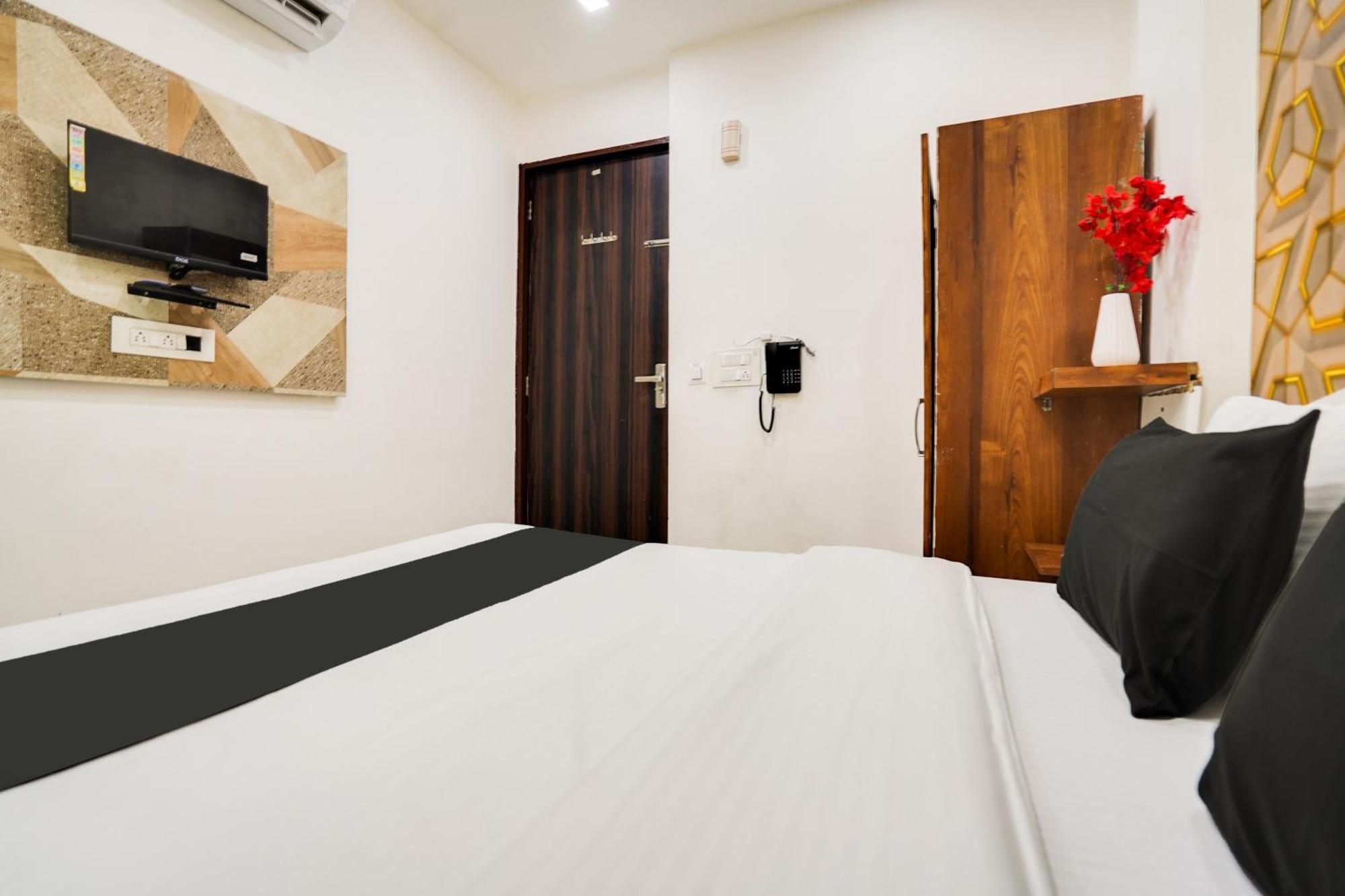 Super Oyo Hotel O Sky Wings Ajmer Extérieur photo